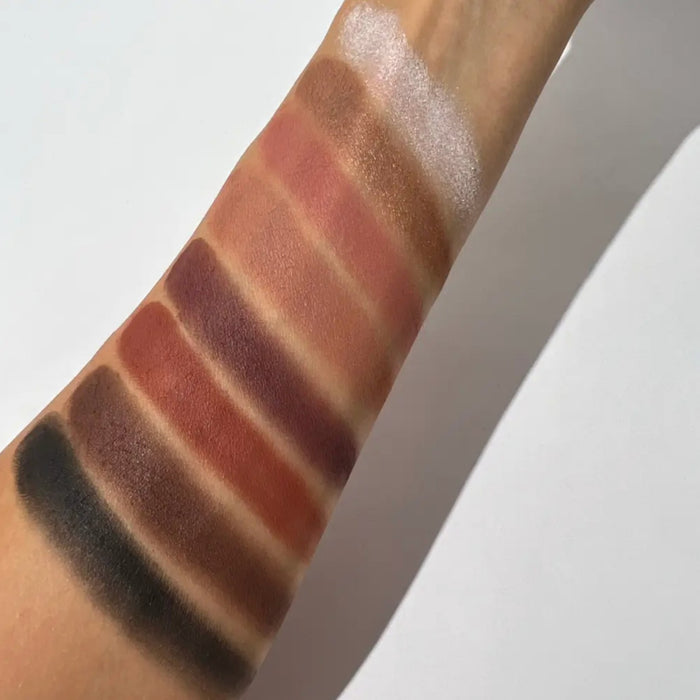 Dali Bare Essence Nude Eyeshadow Palette featuring 8 matte and shimmer nude tones in a sleek case – perfect for natural and glam looks