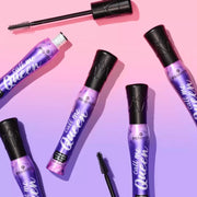 Essence Call Me Queen Mascara – bold black tube with precision elastomer brush for dramatic false lash effect and intense volume