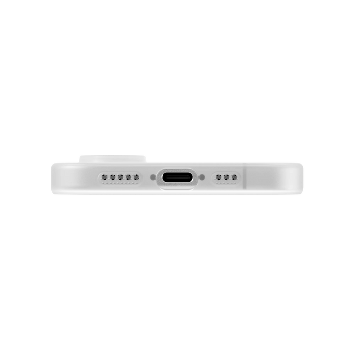 SwitchEasy 0.35 M Ultra Slim Transparent MagSafe Case for iPhone 16 - Spotngrab Lebanon